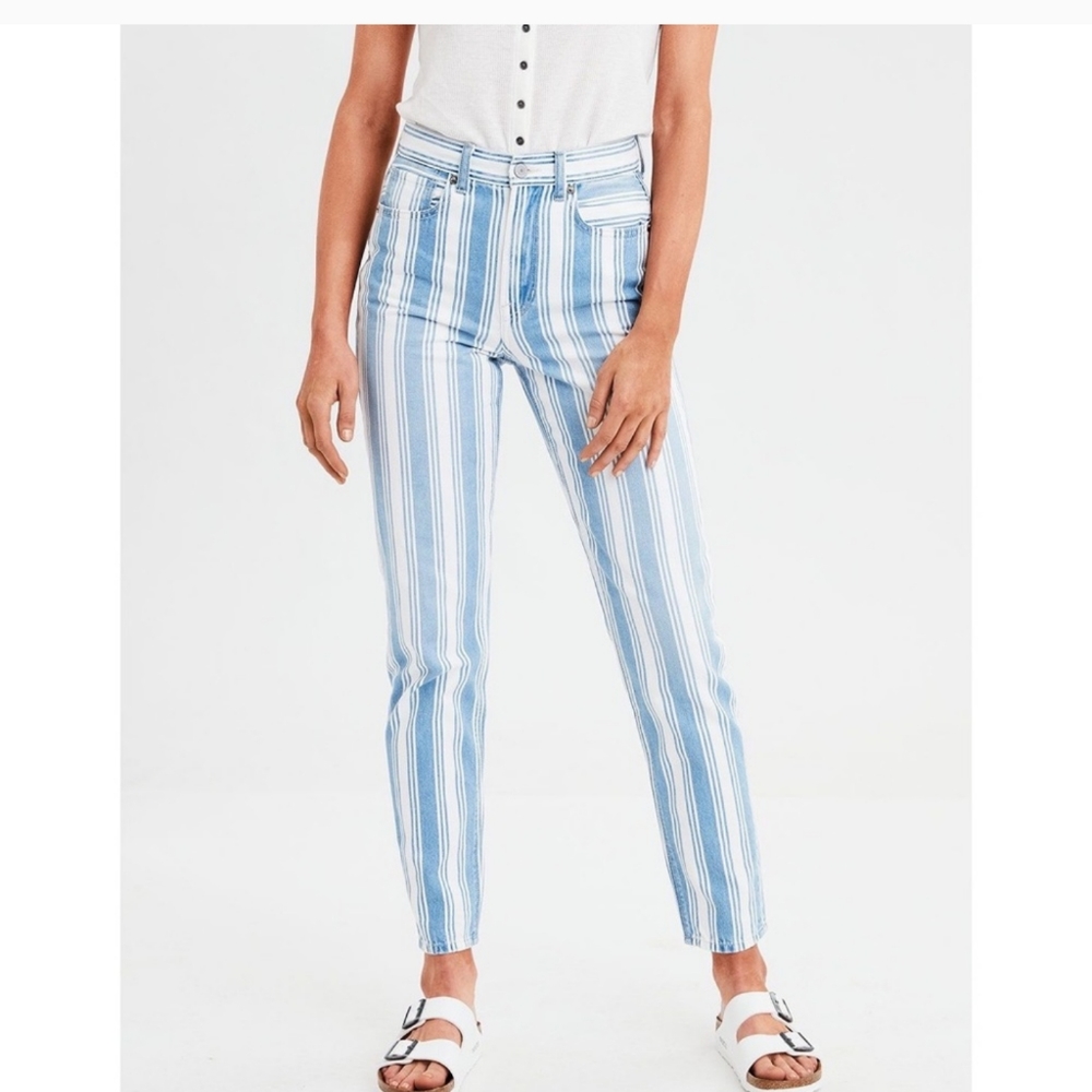 American Eagle AEO Women’s Retro Indigo Stripe Mom Jean High Waisted Siz…